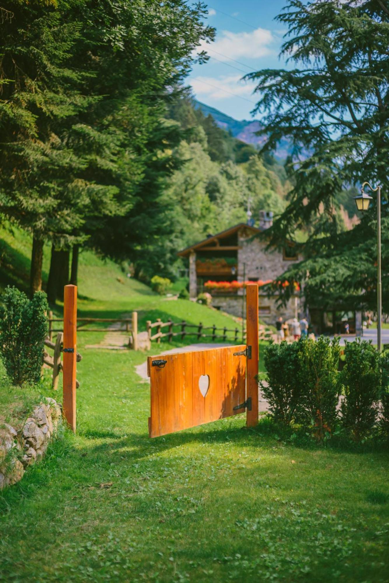 Agriturismo Ferdy Lenna Exterior foto